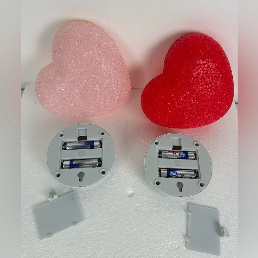 Avon NOS VTG '2001' S/2 Tap Lights w/Cover (Red and Pink rubber pellet hearts)